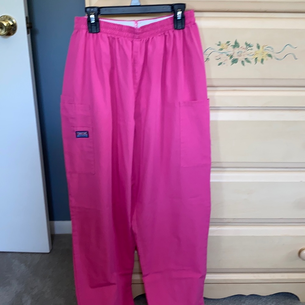 Pink scrub pants with side pockets